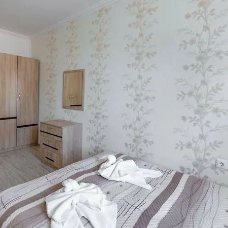 Apartment Laundry And Free Parking 1bdr Od Sunny Beach